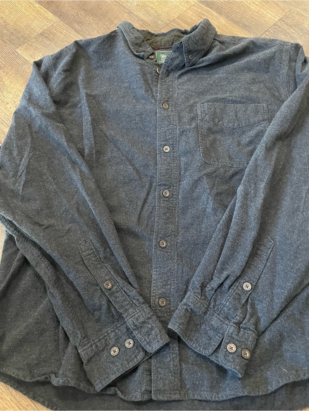 Vintage Woolrich Men's Navy Button-Up Casual Jacket Shirt